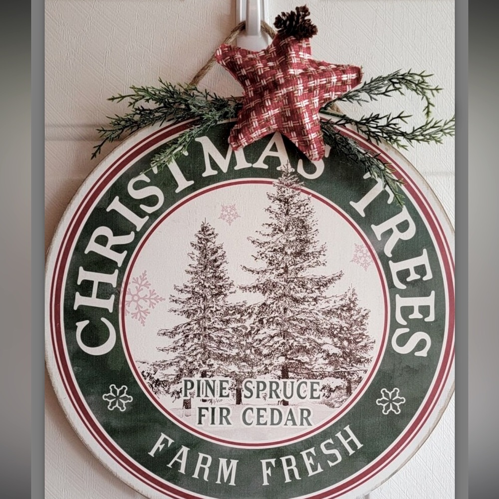 Farm Fresh Christmas Tree 🌲 Door Sign Decoration